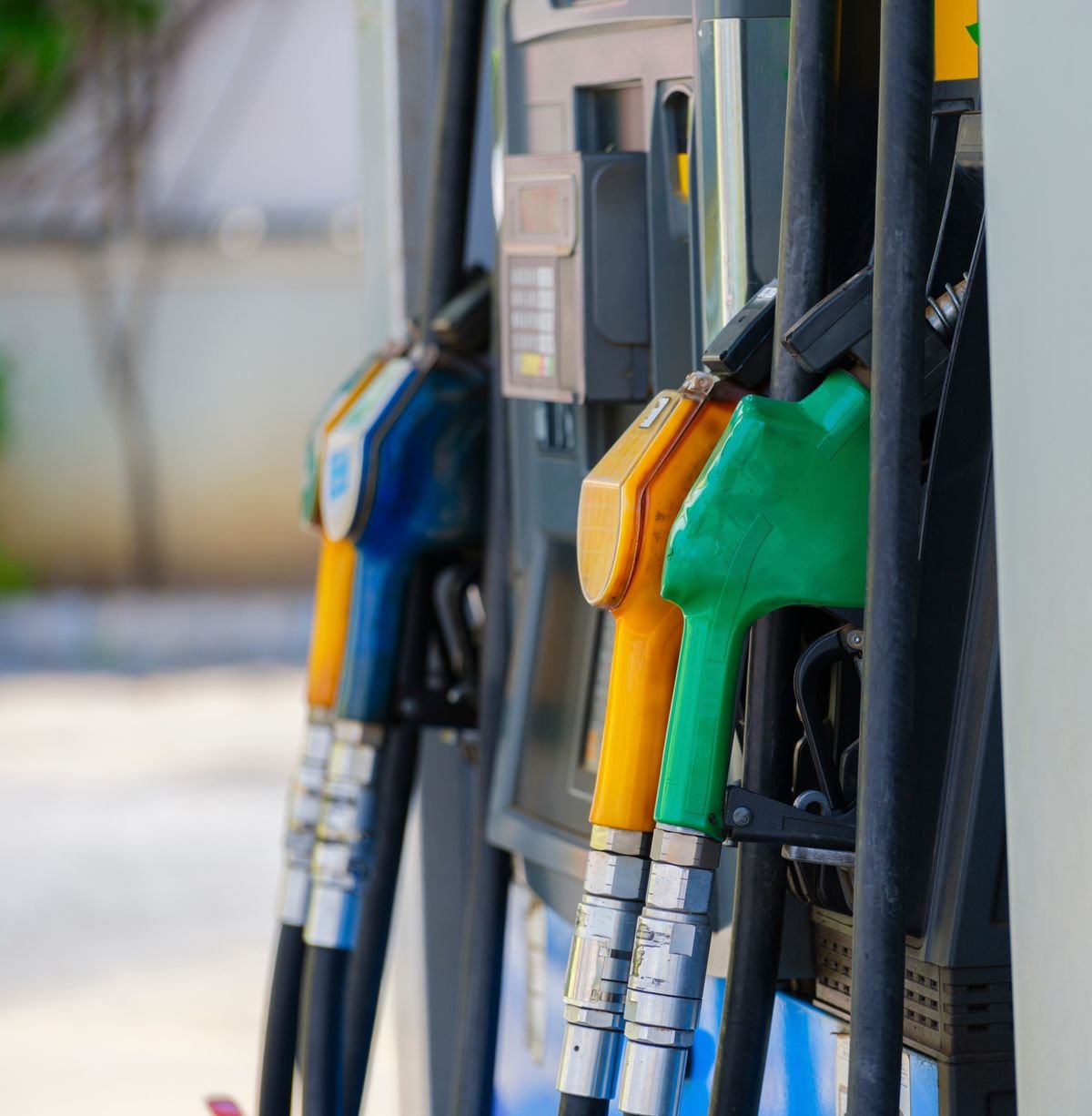 Gasolina 95 o 98: ¿cuál es mejor y cuándo compensa pagar la diferencia?